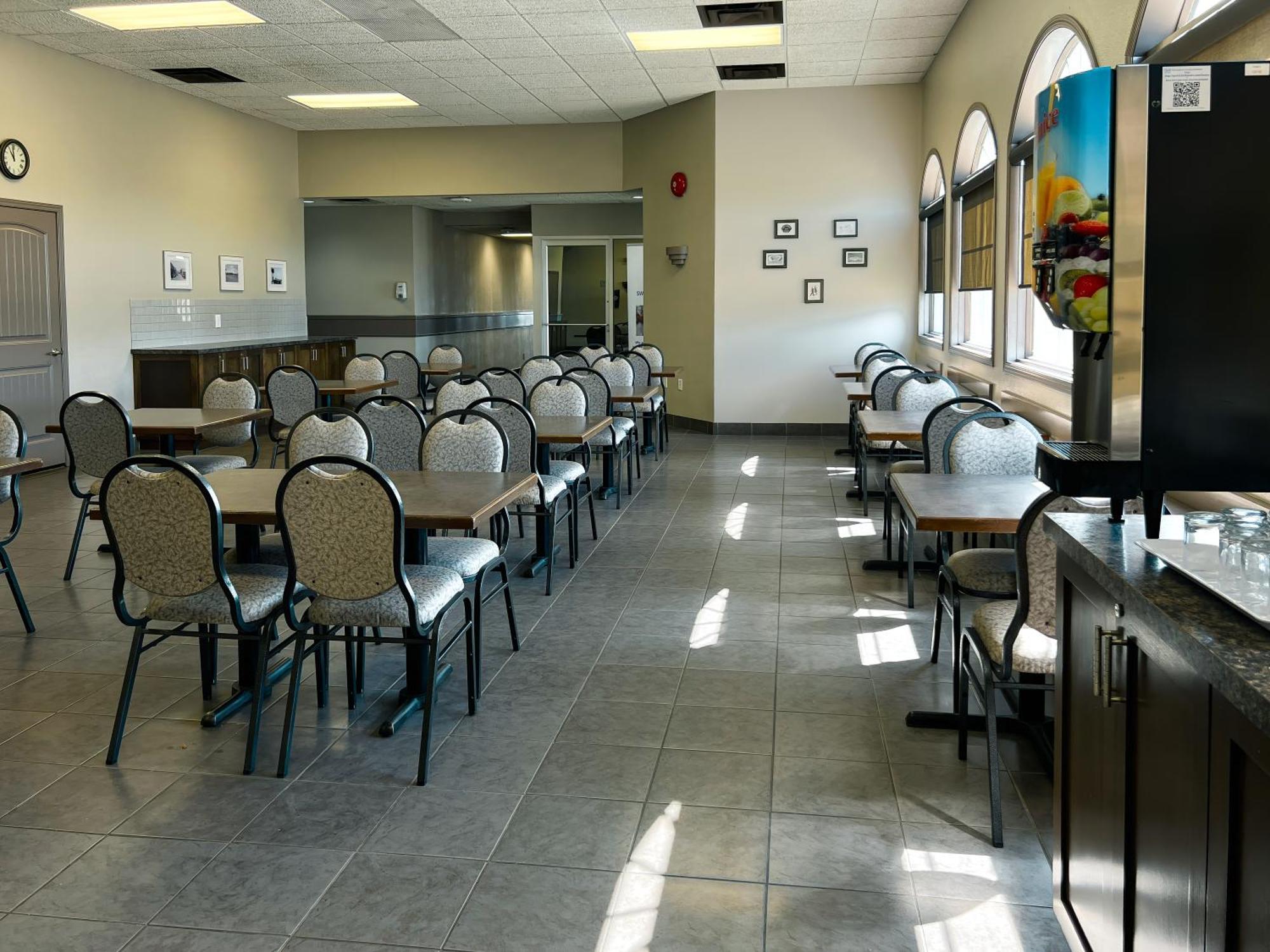 Coast Swift Current Hotel Exterior foto